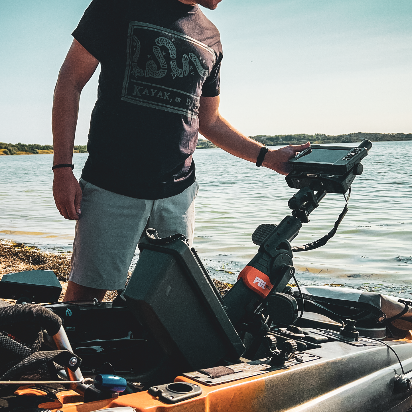 K,orD. LARGE LOGO TEE