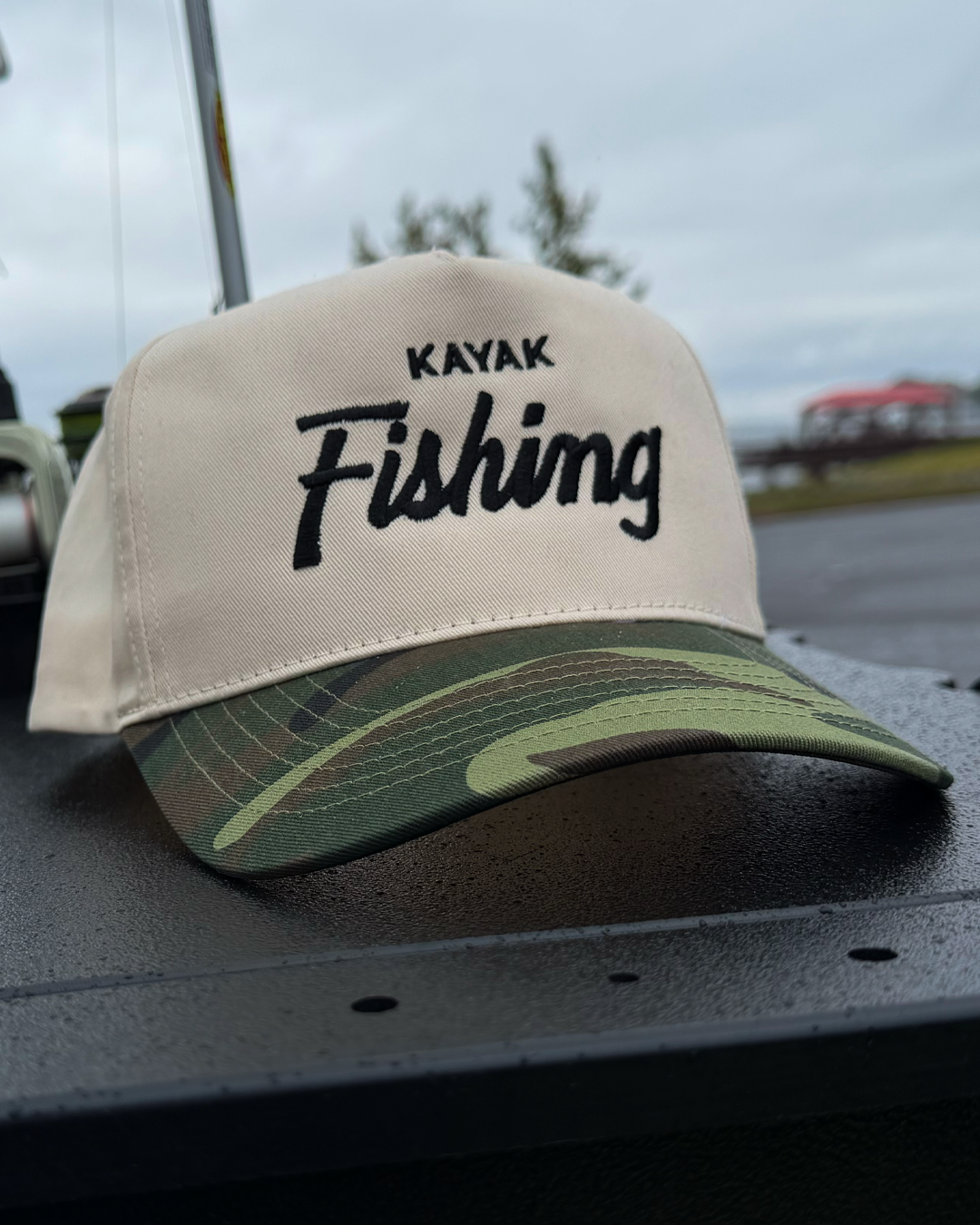 KAYAK FISHING NATURAL/CAMO HAT