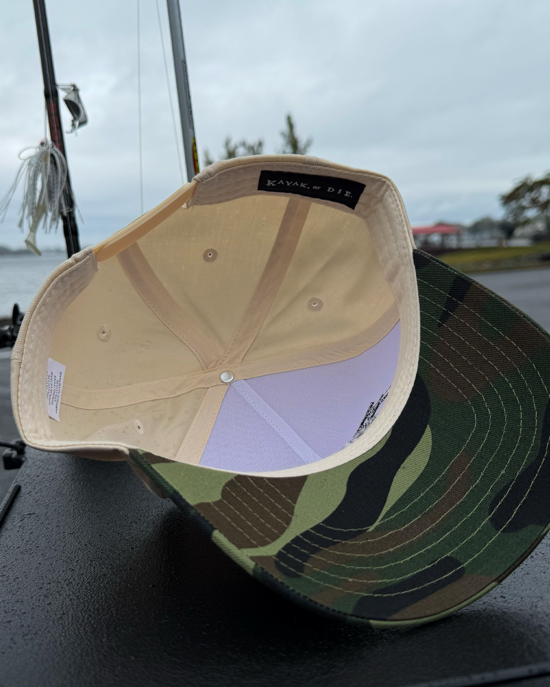KAYAK FISHING NATURAL/CAMO HAT